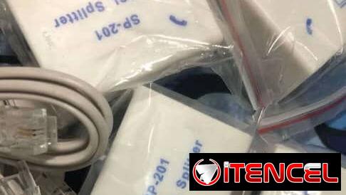 @/ splitter adsl no pierda su coneccion x una llamada separa voz de datos  Splitter adsl + 2x rj11 (55821991)