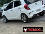 Vendo o negocio kia picanto del 2017 hecho 2020