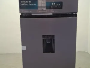 0aeb5518007e234bb0810b1217cf18ccc0f7fa769daa80e4b5047900ada60c43-1
