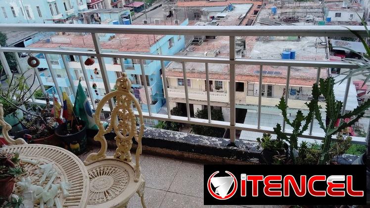 Apartamento 3 cuartos en el Vedado (a plazos)
