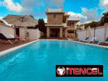 Excelente casa de renta con piscina inmensa en la playa de Boca Ciega, 4 habitaciones climat , WhatsApp +53 52463651 JyL