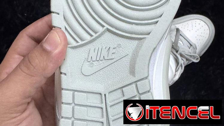 Nike # 40 1/2