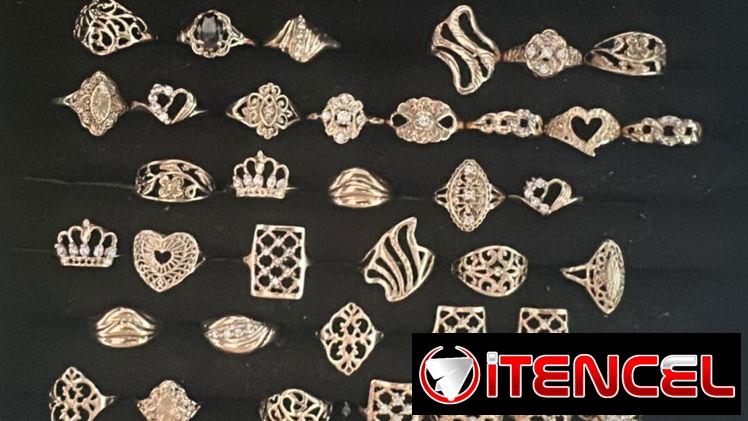Vendo anillo 💍💍💍 de ORO