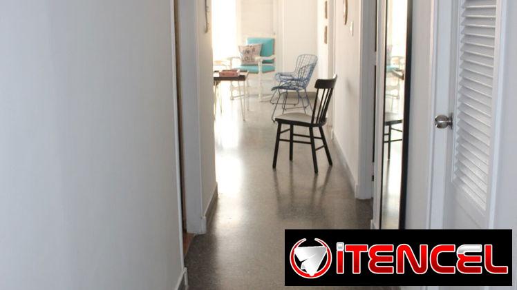 RENTA LINEAL DE APTO EN EL VEDADO LINEA Y L!!! DOS HABITACIONES!!!