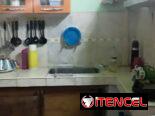 Permuto casa en bajos de tres cuartos y tres baños. Ideal para alquilar habitaciones. En Centro Habana. Adis 58711030
