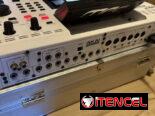 Akai MPC 2500 SE edición especial blanca con regalo HD: estuche metálico