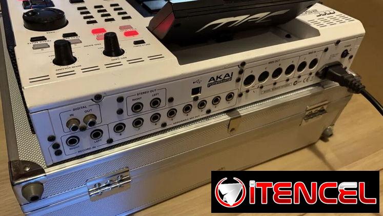 Akai MPC 2500 SE edición especial blanca con regalo HD: estuche metálico