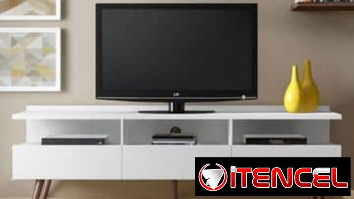Estantes de televisor, de computadora y cocina