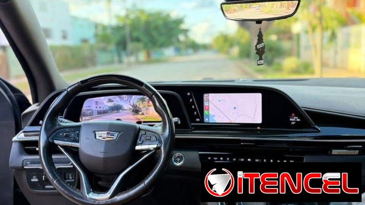 Cadillac Escalade ,Combina un diseño imponente con detalles de alta gama,motor V8 de gasolina