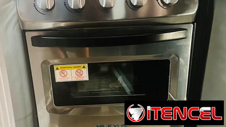 Cocina de gas con horno de 4 quemadores con magneto marca Milexus