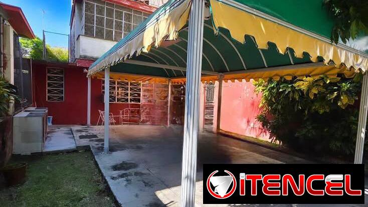 CASA CASA NUEVO VEDADO 6/4 4 BAÑOS 150MIL 53582376
