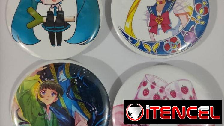 Pines anime y de videojuegos en La Habana