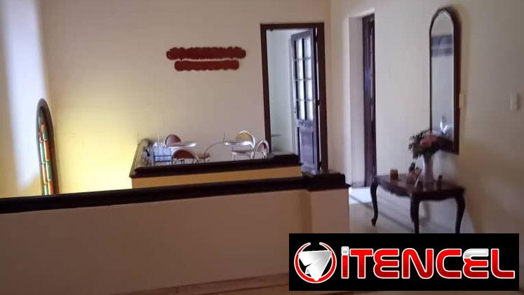Casa independiente en el reparto la sierra