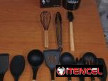 JUEGO DE UTENSILIOS DE COCINA DE 12 PIEZAS NEGROS. ENTREGA DE FACTURA. VARIEDAD DE ÚTILES DEL HOGAR, FERRETERÍA, ETC
