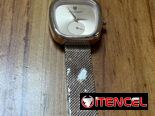 Reloj dorado champaña, de mujer, de cuarzo, elegante. Ideal para trabajo, citas, eventos casuales y formales.