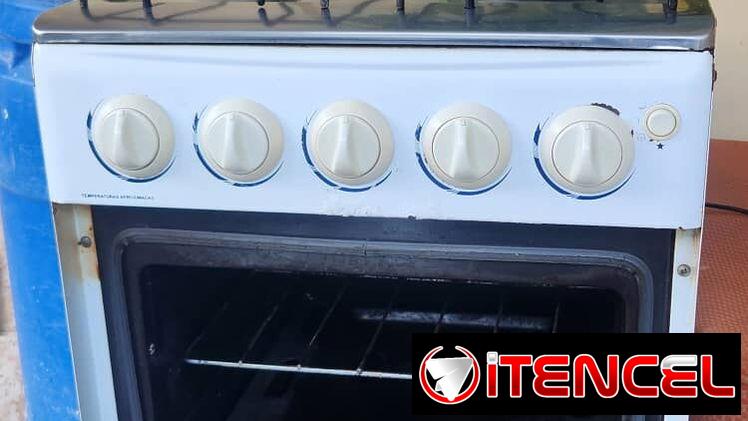 Cocina de gas con horno