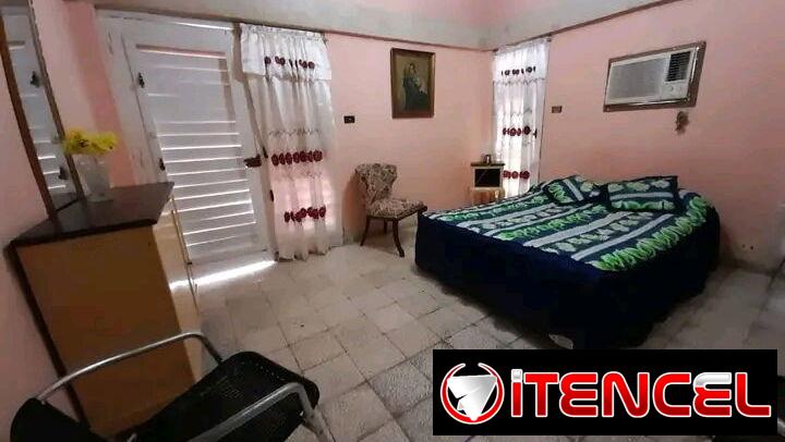 🏠 Renta de Casa En La Playa De Guanabo.🏖️ Ubicada a 1 cuadra y media de la playa. 📱Reservas: +5355284821