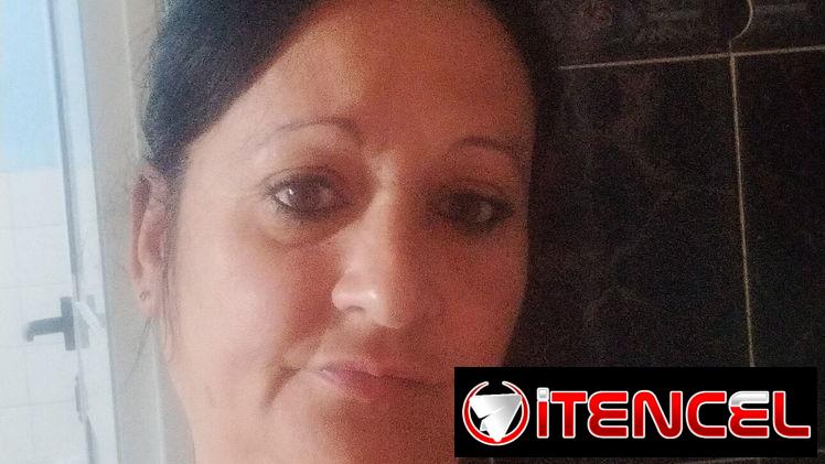 Busco  empleo de dependiente o trabajadora doméstica