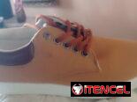 Zapato nuevo de piel fuerte