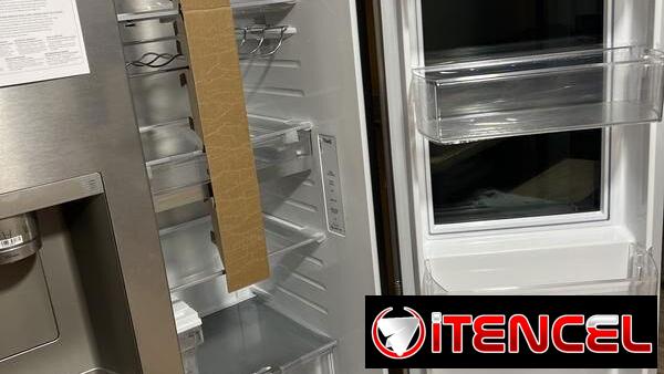 Refrigerador LG Americano TOC TOC 23 pies Side By Side Instaview Door-In-Door con dispensador de agua y hielo $2360 USD