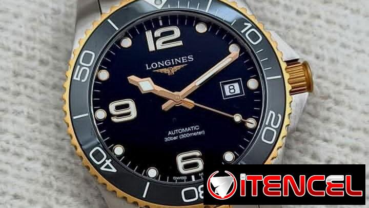 Reloj elegante