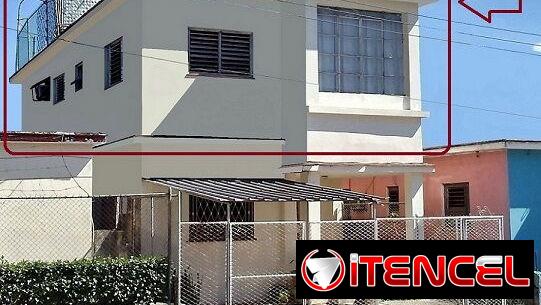 Oportunidad de inmueble por Tropicana, espacio para garaje