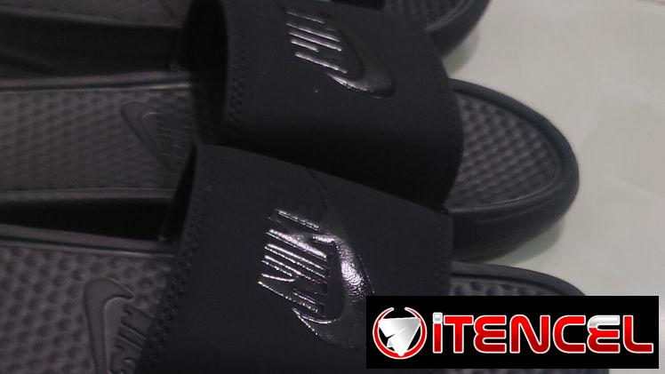 Chancletas Nike!!! REBAJAAAA!!! Excelente calidad!!! APÚRATE, QUE SE AGOTAN!!!