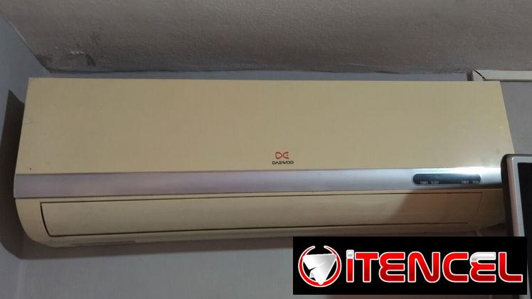 Split Daewoo 1 Ton roto