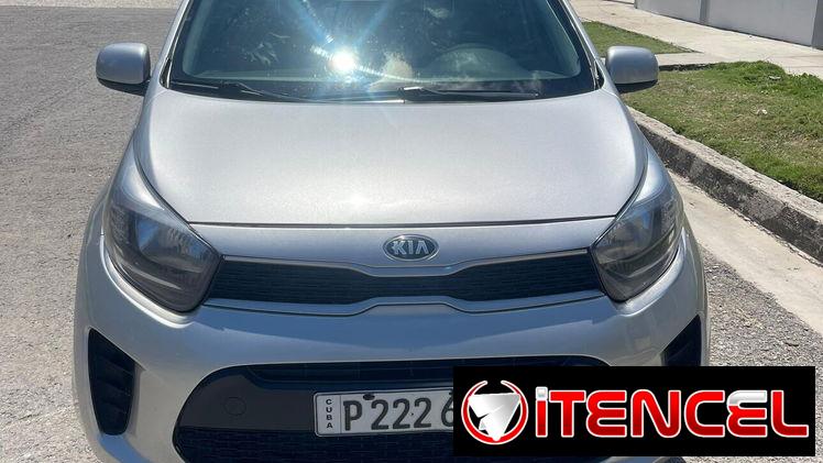 Vendo o negocio kia picanto del 2017 pintura de fábrica