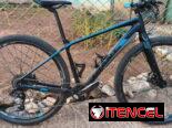 Bicicleta Gravel Giant ThoghRoad