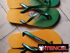 115c034ff0facb04cb1c879400b24f7a87b21c0e809967743b3591bee964d8b8-1