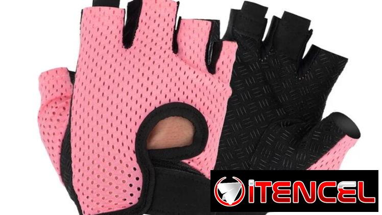 Guantillas rosadas para el gym