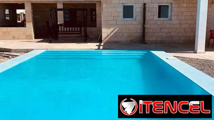 Renta con piscina en Santa Fe // Vista al mar