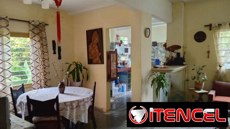 CASA 3/4, 2 BAñOS, interior. NUEVO VEDADO, CERCA CUPET ACAPULCO, PLAZA