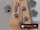 Bajo Sterling Stingray 5 cuerdas Activo ZURDO!!