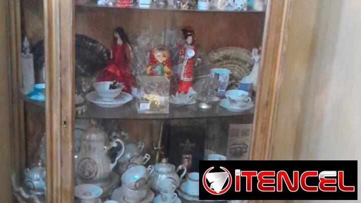 Vendo objetos antiguos varios q ganan más valor con el tiempo