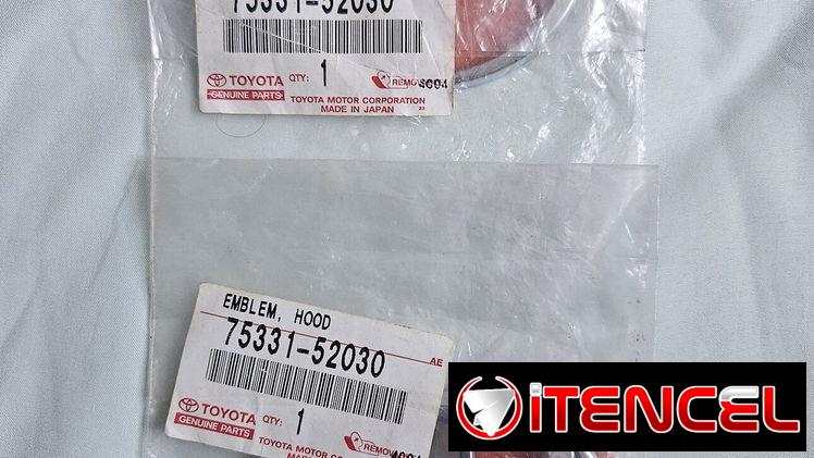 Emblemas originales Toyota Yaris