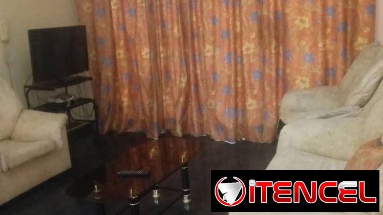 ALQUILO APARTAMENTO EN MARIANAO