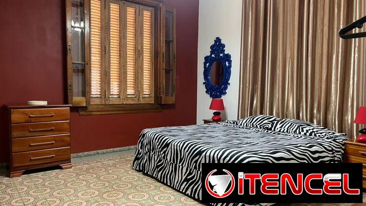 Apartamento  en renta ,  independiente, Ubicado en el Vedado,  zona céntrica, cerca del hotel Habana Libre+53 52463651 Y