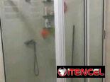 Carpinteria de aluminio…  ☎️Realizamos todo tipo de diseños modernos en carpintería de aluminio y cristalería .   *Lle