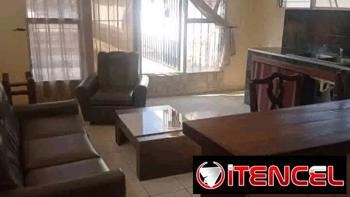 CASA INDEPENDIENTE 🏡🏡🏡  5ta avenida Cercana a la Marina Hemingway