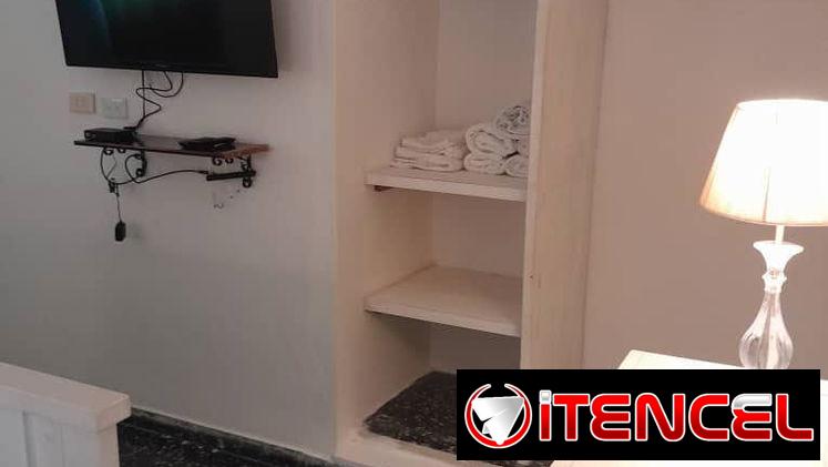 ¡EL NÁUTICO! 🏠 RENTO APTO 2 HAB. CLIMATIZADO, WIFI, C/EQUIPADA, PARQUEO CERCA. 600 USD.