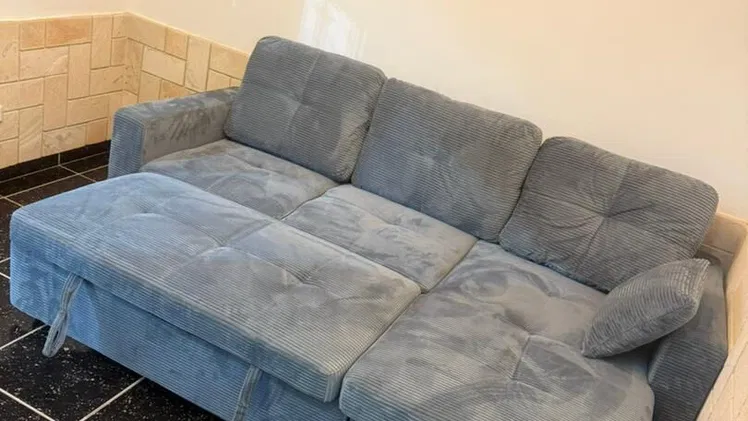 Sofa con baúl