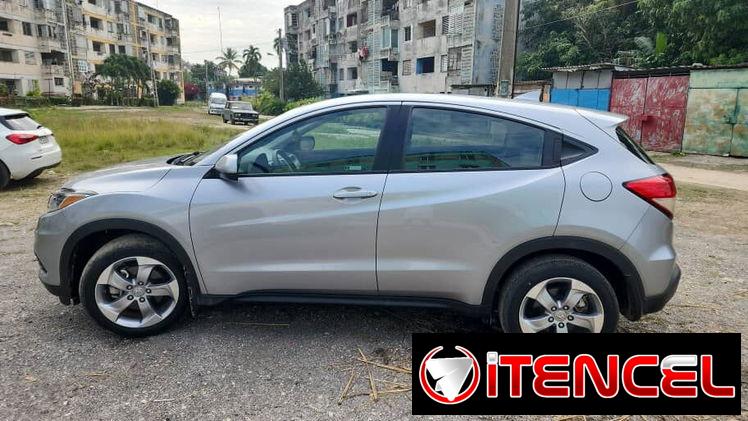 Renta de carros entrega en el aeropuerto tanque lleno de gasolina al precio actual . Alquiler de autos pago cuando trega