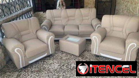 Juego de sala disponible