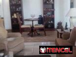 Apartamento en el Vedado 3 cuartos y medio y 3 baños. Todo en óptimo estado