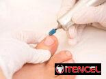 Servicio de podología a domicilio, interesados escribir o llamar para reservar su cita.
