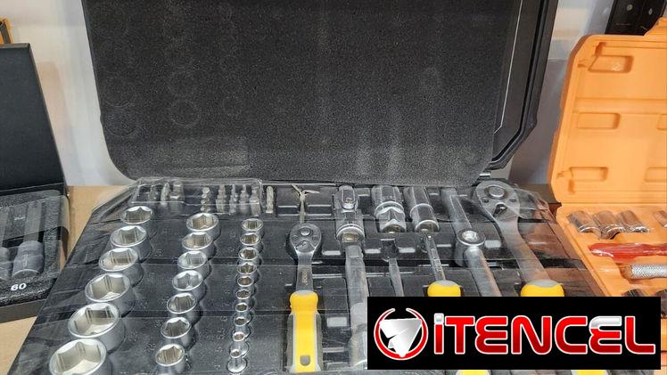 Maleta de cubos y accesorios