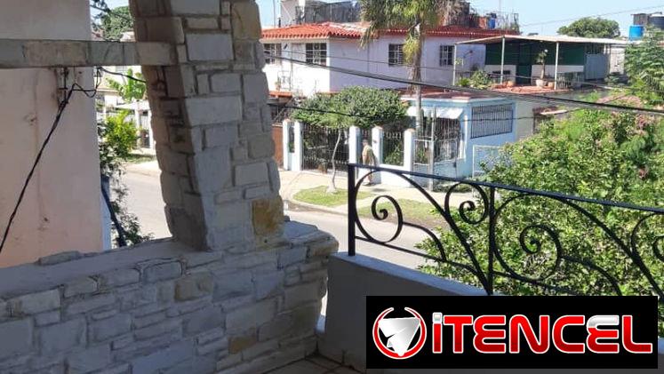 OPORTUNIDAD ÚNICA 🏡🏡🏡  Propiedad Capitalista. Casa Biplanta en Altos  9na y 88 PLAYA