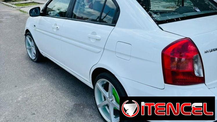 Vendo un negocio, Hyundai Accent, 2010